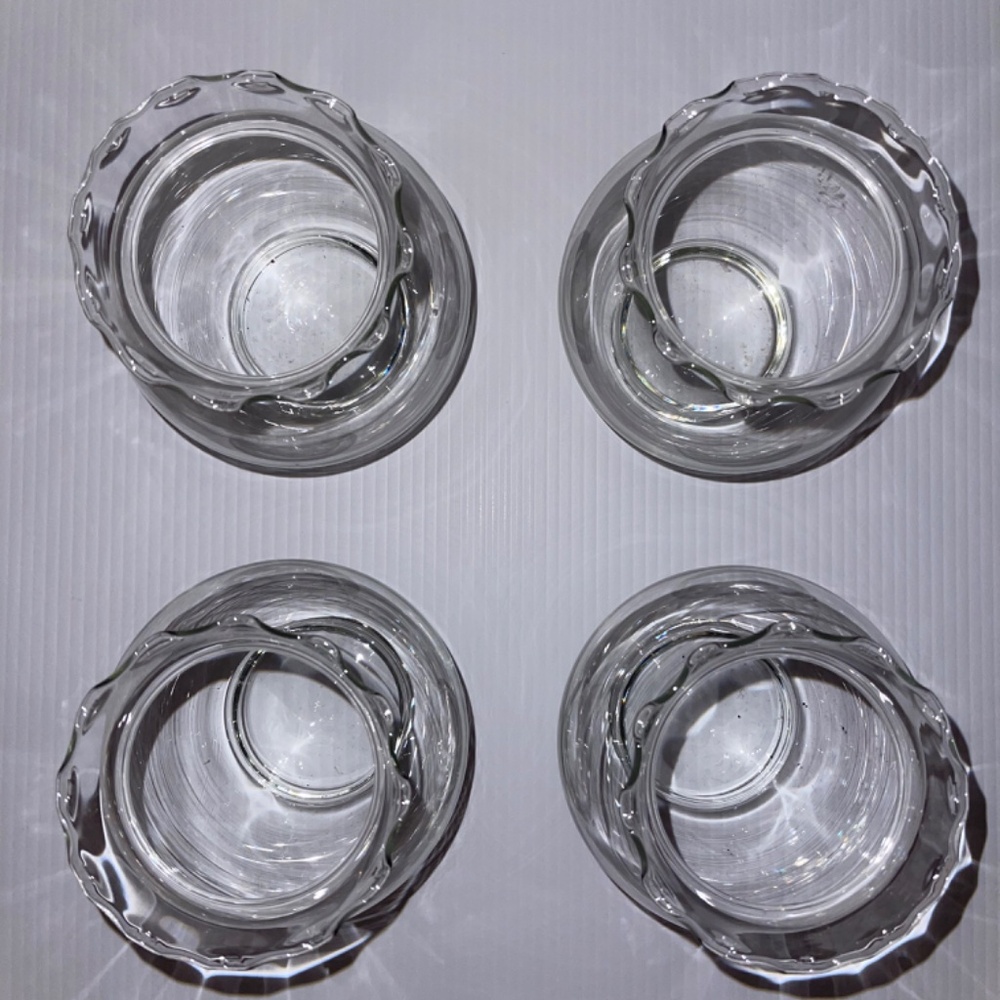 4 Round Clear Glass 5” Vases Ruffle Edge - Picture 3 of 8